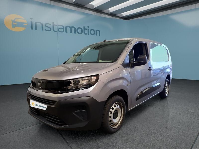 Grau Gebraucht 2024 Opel Combo Limousine | 22.799 € (Etwas zu teuer) - Bild 1/4