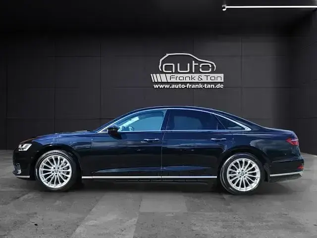 Second-hand Audi A8 Ambiente 294 CP (216 kW) 2020 Negru Berlinǎ