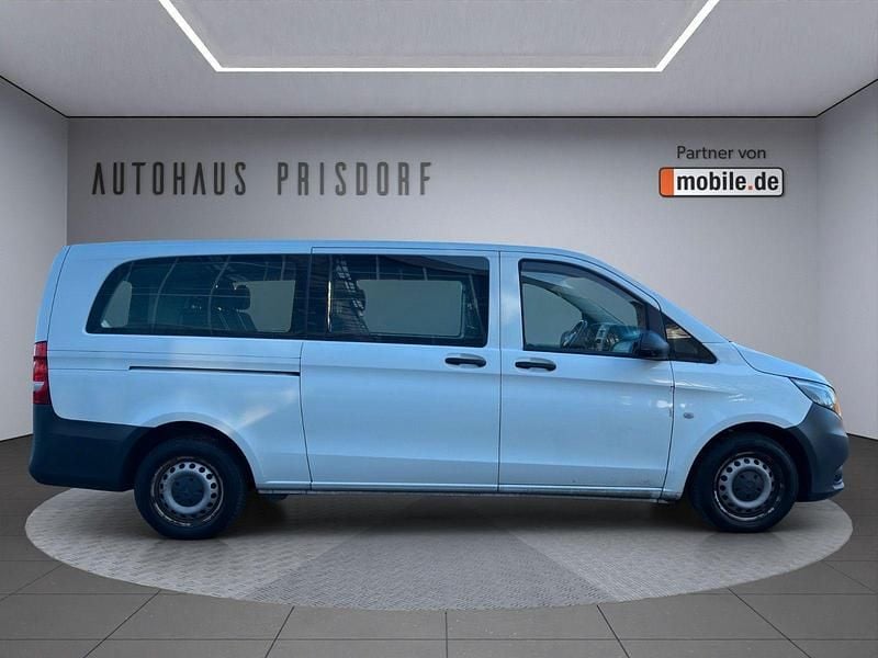 Gebraucht Mercedes Vito 114 PS (83 kW) 2017 Weiß Van