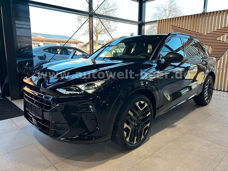 Neu Cupra Terramar VZ 177 PS (130 kW) 2026 Midnight schwarz metallic SUV