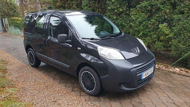 Gebraucht Peugeot Bipper 75 PS (55 kW) 2014 Schwarz Van / Kleinbus