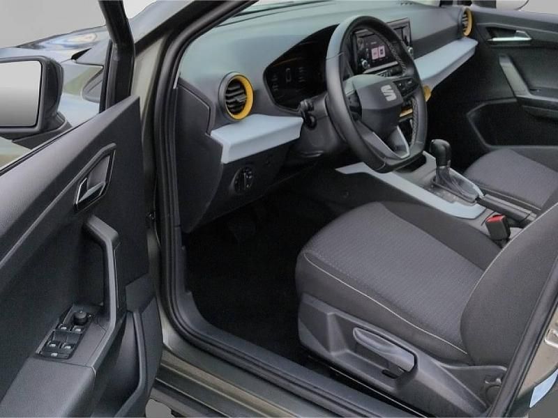 Gebraucht Seat Arona Style 110 PS (80 kW) 2024 Grau SUV