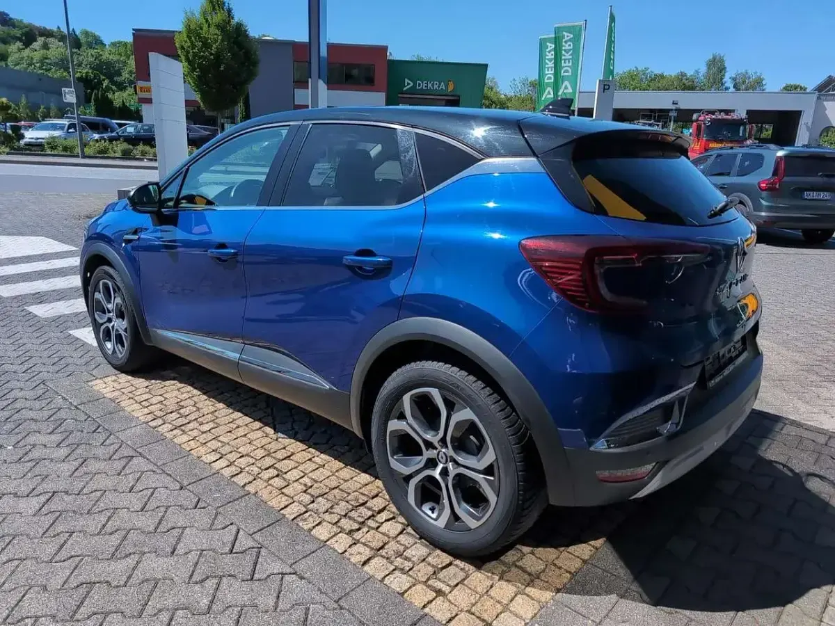 Gebraucht Renault Captur Intens 101 PS (74 kW) 2022 Karosserie rqh + dach gne SUV