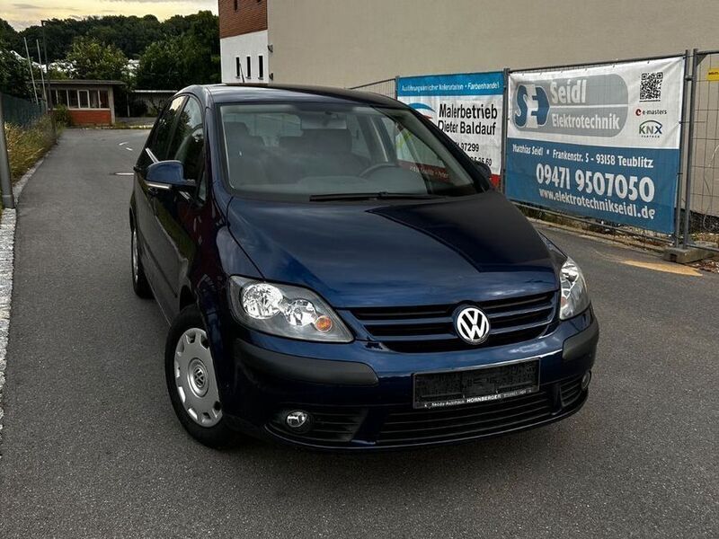 Blau Gebraucht 2006 VW Golf Plus Trendline Van / Kleinbus | 2.300 € (Guter Preis) - Bild 1/4