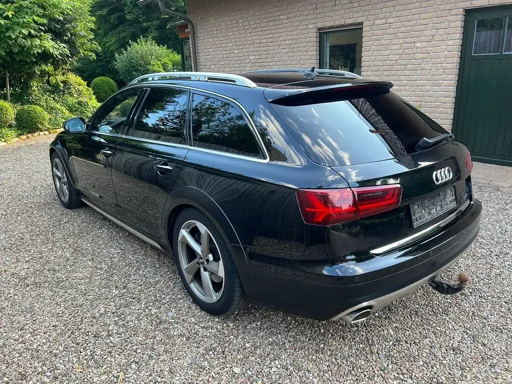 Gebraucht Audi A6 Allroad 218 PS (160 kW) 2017 Schwarz Kombi