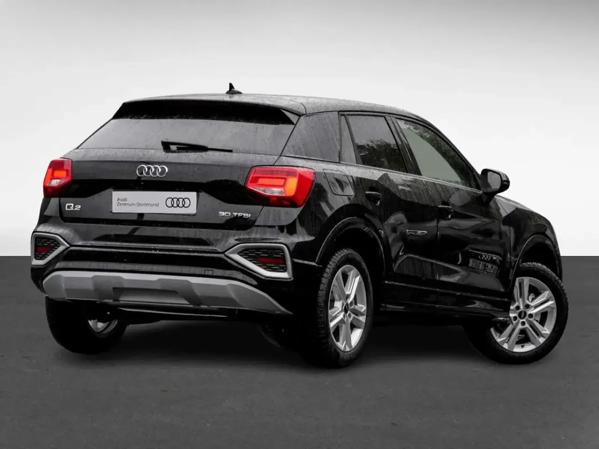 Neu Audi Q2 Advanced 116 PS (85 kW) 2026 Brillantschwarz SUV