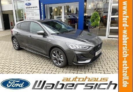 Grau Neu 2024 Ford Focus ST-Line Limousine | 26.950 € (Etwas zu teuer) - Bild 1/4
