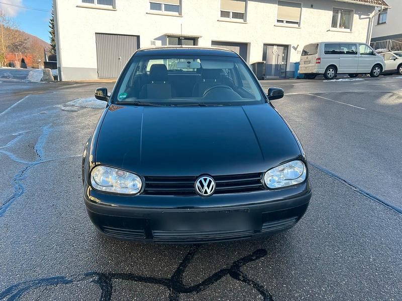 Gebraucht VW Golf IV 75 PS (55 kW) 2003 Schwarz Kleinwagen