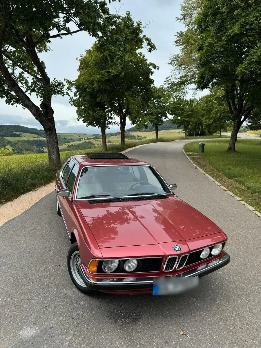 Gebraucht BMW 730 195 PS (143 kW) 1978 Rot Limousine