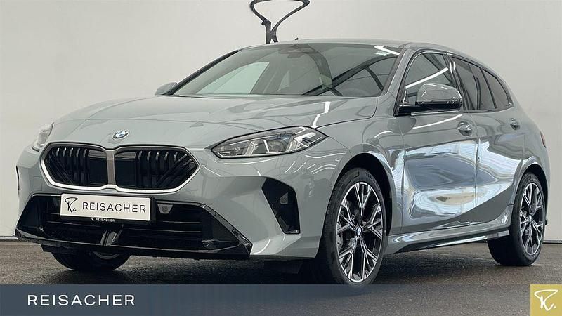 Grau Neu 2025 BMW 120 Sport Line Kleinwagen | 34.999 € (Fairer Preis) - Bild 1/4