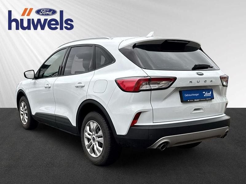 Gebraucht Ford Kuga Trend 120 PS (88 kW) 2022 Frostweiß SUV