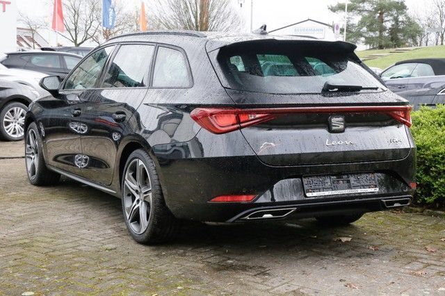Gebraucht Seat Leon 4Drive 150 PS (110 kW) 2024 Schwarz Limousine