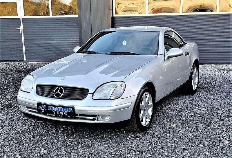 Gebraucht Mercedes SLK200 136 PS (100 kW) 1997 Brillantsilber metallic (metallic) Cabrio