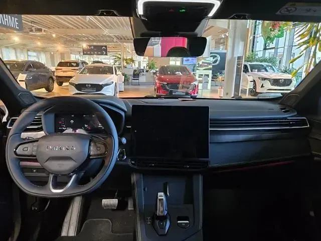 Neu Lynk & Co 01 280 PS (205 kW) 2026 Crystal white SUV
