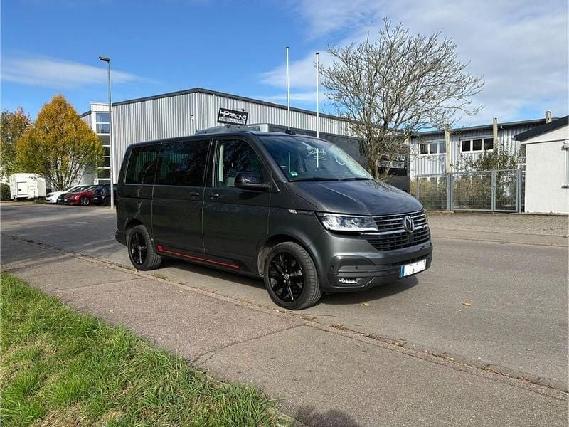 Second-hand VW Multivan Edition 150 CP (110 kW) 2020 Gri Monovolum