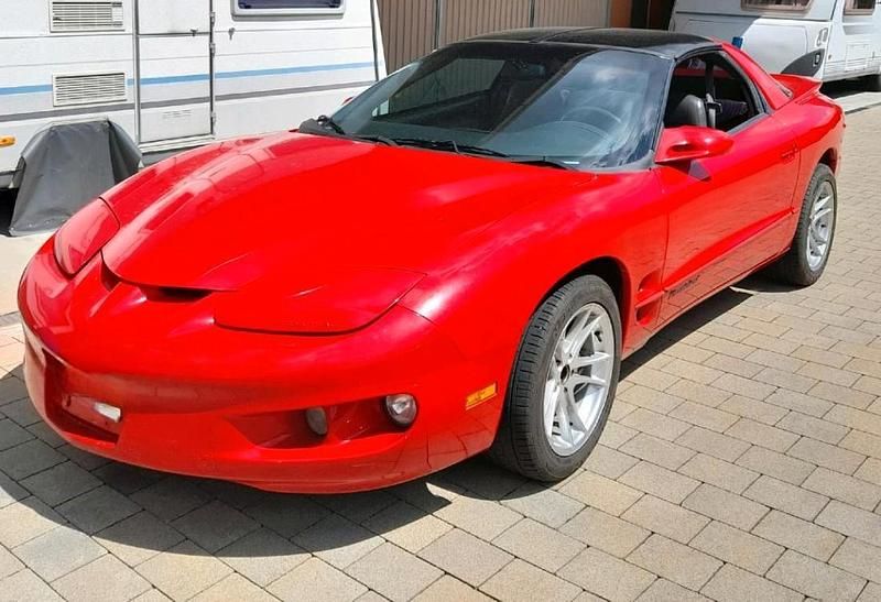 Rot Gebraucht 1999 Pontiac Firebird Coupé | 14.950 € - Bild 1/4