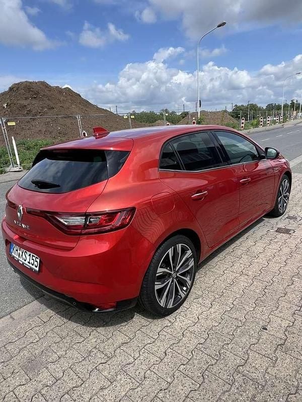 Gebraucht 2015 Renault Mégane III Bose Edition Limousine | 10.500 € (Teuer) - Bild 1/4