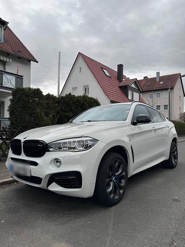 Weiß Gebraucht 2016 BMW X6 M50 M Performance SUV | 29.999 € (Fairer Preis) - Bild 1/4
