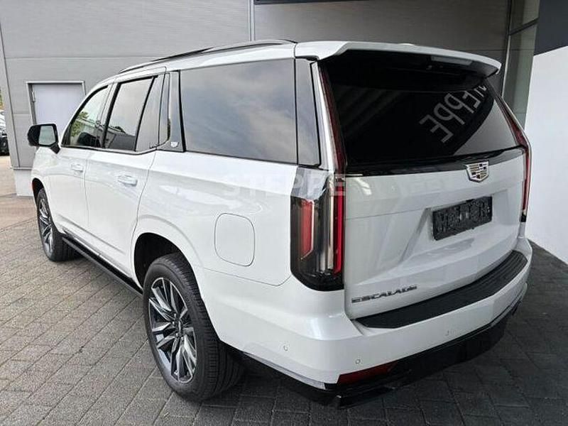 Gebraucht Cadillac Escalade 426 PS (313 kW) 2022 Crystal white SUV