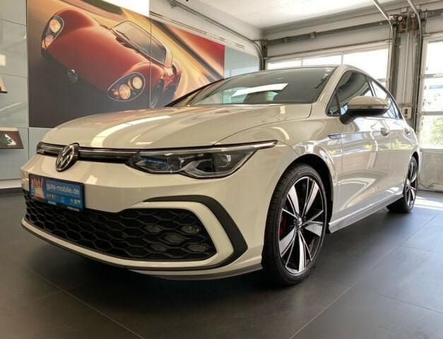 Weiß Gebraucht 2021 VW Golf VIII GTD Limousine | 26.690 € (Superpreis) - Bild 1/2
