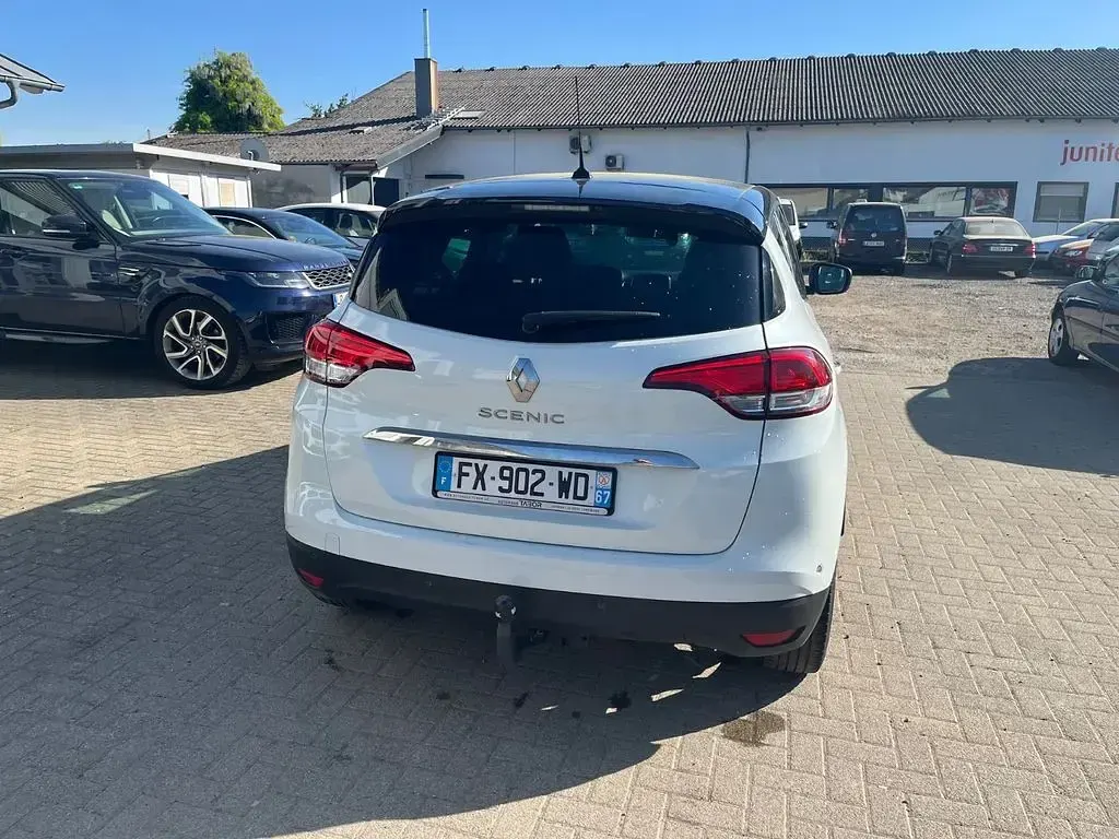 Gebraucht Renault Scénic IV Bose Edition 140 PS (102 kW) 2019 Weiß Van / Kleinbus