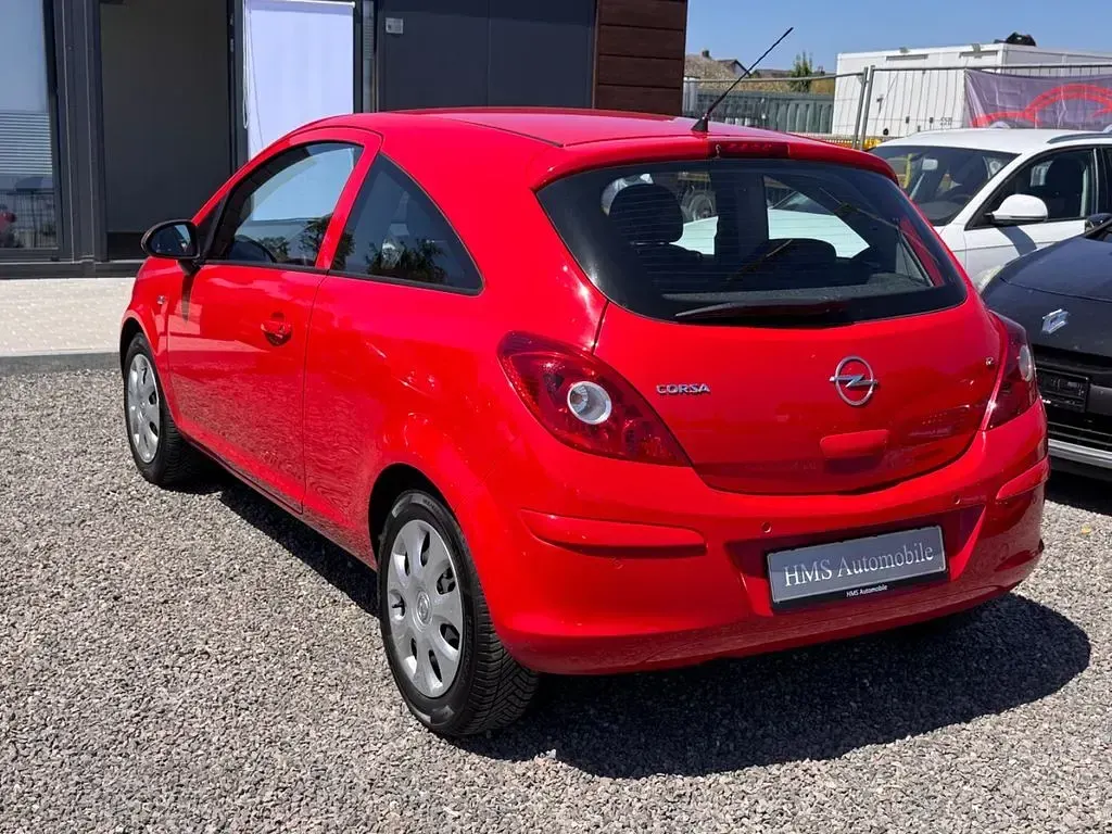 Gebraucht Opel Corsa Edition 80 PS (58 kW) 2008 Rot Kleinwagen