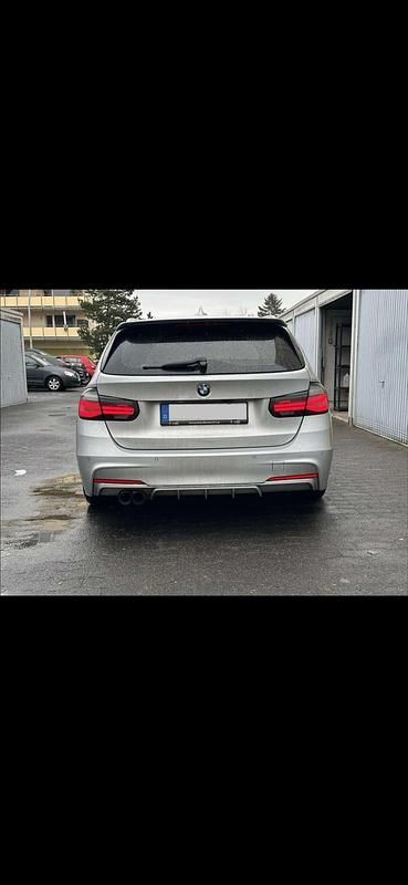 Gebraucht BMW 320 M Performance 194 PS (142 kW) 2013 Silber Kombi