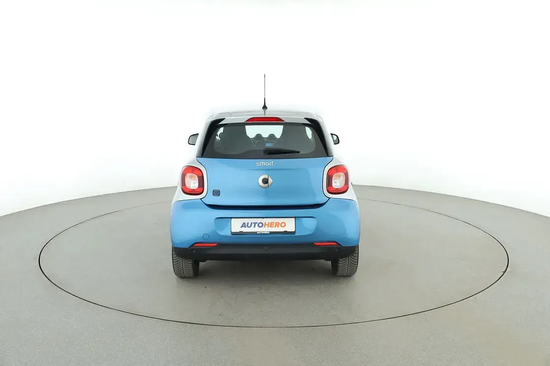 Gebraucht Smart ForFour Electric Drive Passion 60 kW (82 PS) 2020 Blau Limousine