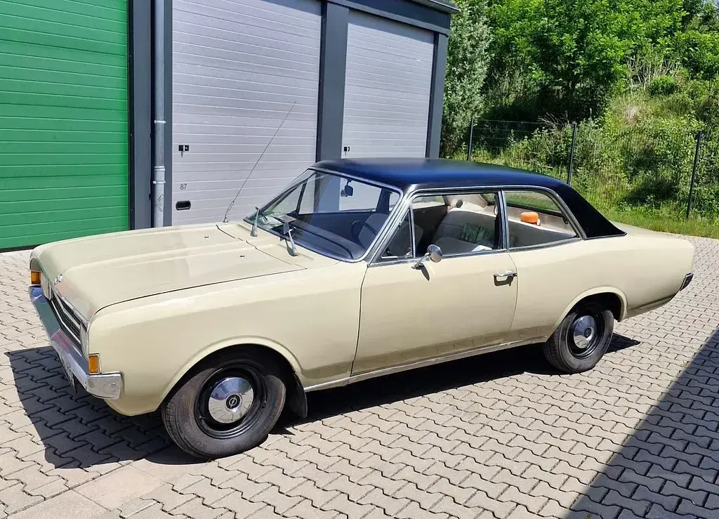 Gebraucht Opel Rekord 90 PS (66 kW) 1971 Beige Limousine