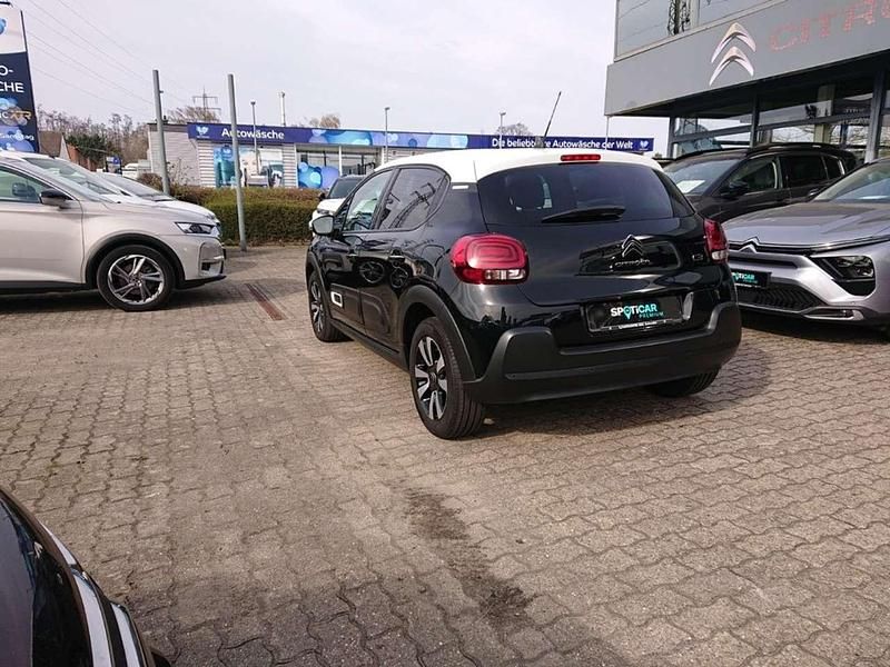 Gebraucht Citroën C3 PureTech 83 PS (61 kW) 2024 Perla nera schwarz / dach weiß Kleinwagen