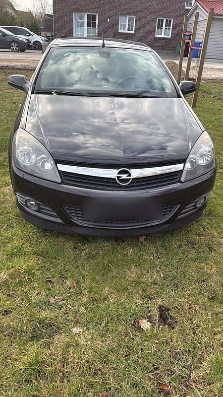 Gebraucht Opel Astra 140 PS (102 kW) 2006 Schwarz Cabrio