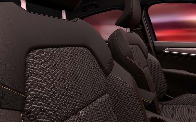 Neu Renault Arkana Techno 140 PS (102 kW) 2025 Blau (blau sansibar (blau)) SUV