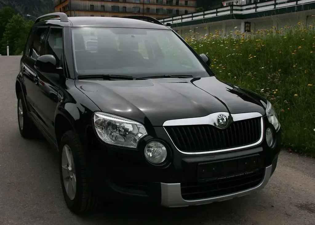 Gebraucht Skoda Yeti Active 110 PS (80 kW) 2014 Schwarz SUV