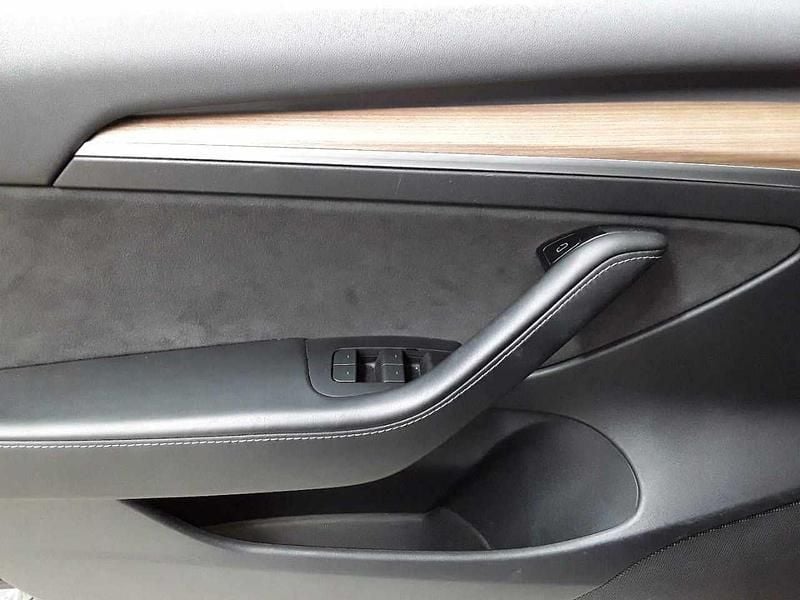 Gebraucht Tesla Model 3 Performance 376 kW (512 PS) 2022 Solid black Limousine