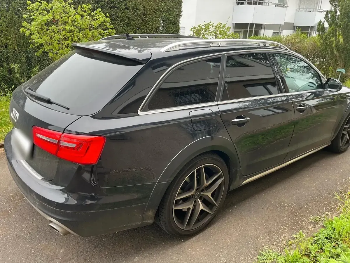 Gebraucht Audi A6 Allroad 313 PS (230 kW) 2013 Schwarz Kombi