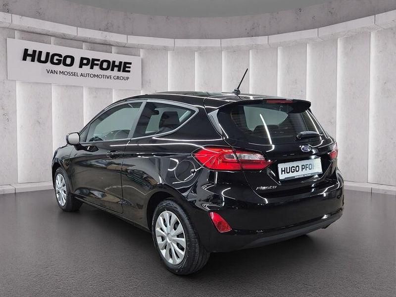 Gebraucht Ford Fiesta Trend 101 PS (74 kW) 2022 Schwarz Kleinwagen