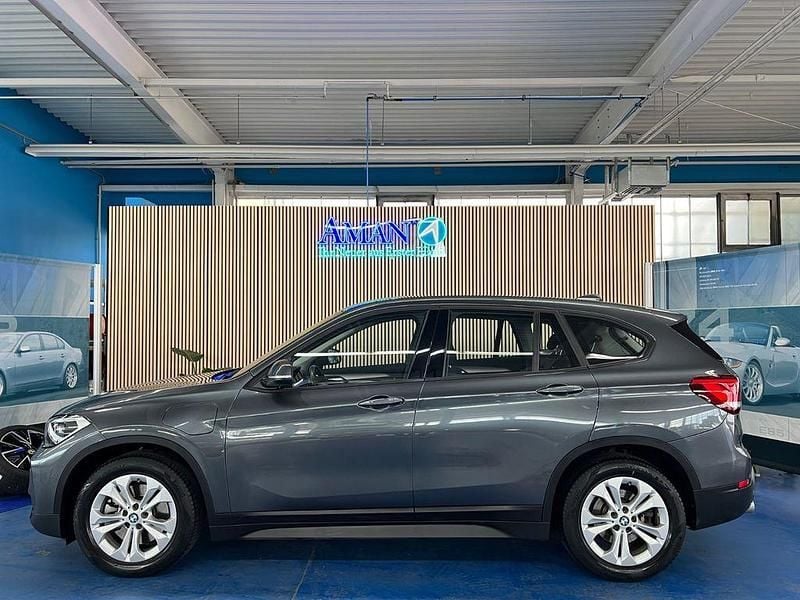 Second-hand BMW X1 Advantage 220 CP (161 kW) 2021 Gri SUV