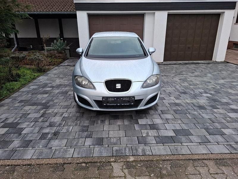 Gebraucht Seat Leon 125 PS (91 kW) 2009 Silber Kleinwagen