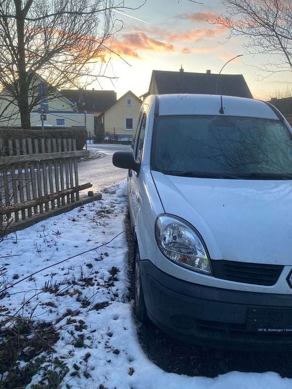 Weiß Gebraucht 2007 Renault Kangoo Van / Kleinbus | 1.500 € (Superpreis) - Bild 1/4