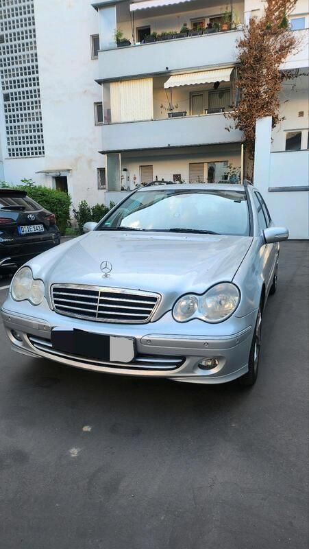 Silber Gebraucht 2006 Mercedes C200 Kombi | 3.350 € - Bild 1/4