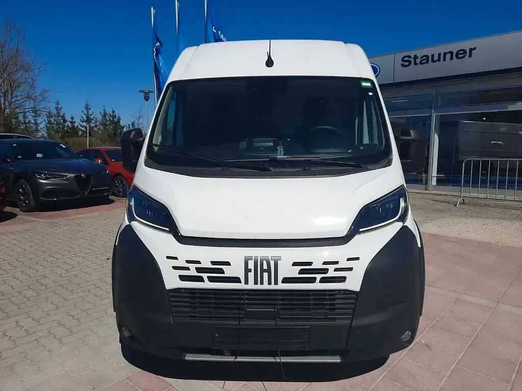 Gebraucht Fiat Ducato 179 PS (131 kW) 2024 Weiß Van