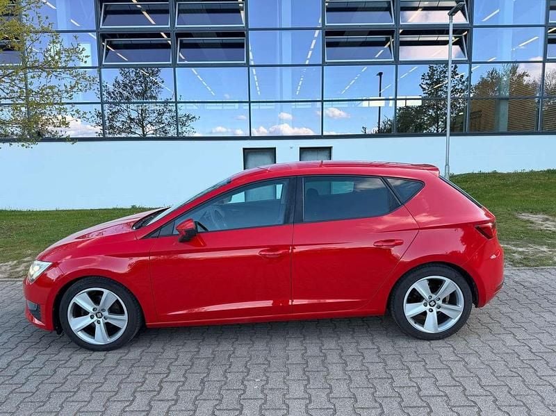 Occasion Seat Leon FR 122 ch (89 kW) 2014 Rouge Berline