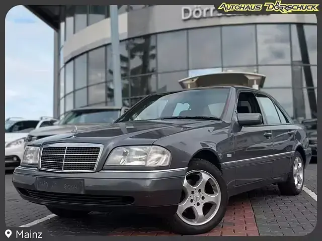 Gebraucht Opel Crossland Elegance 110 PS (80 kW) 2024 Grau SUV