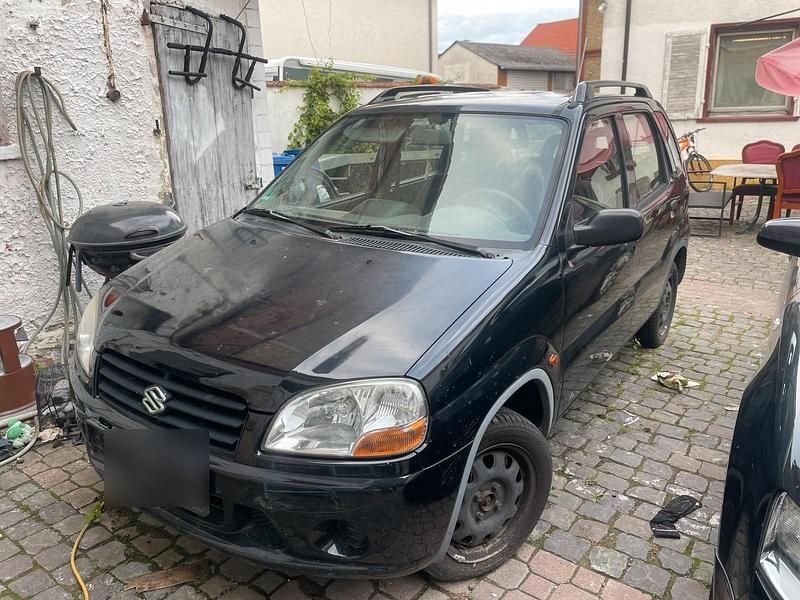 Schwarz Gebraucht 2002 Suzuki Ignis Kleinwagen | 700 € (Superpreis) - Bild 1/4