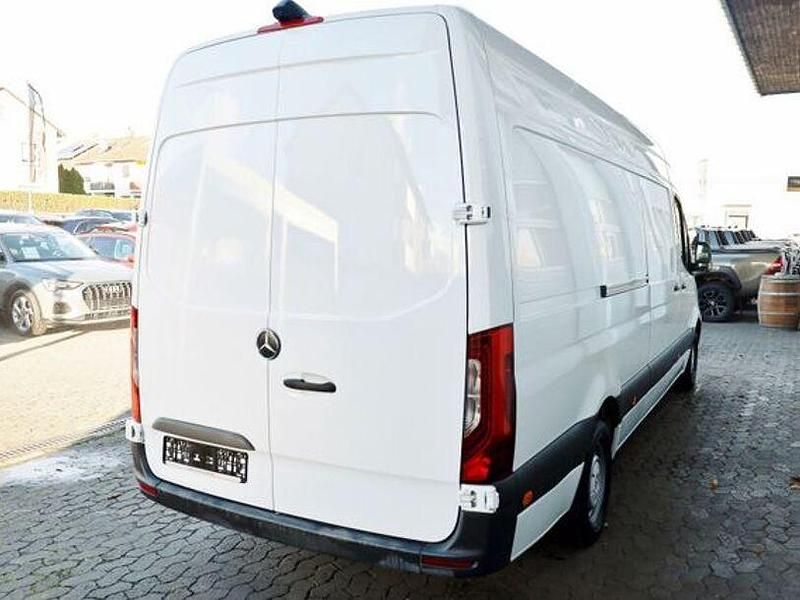 Gebraucht Mercedes Sprinter 190 PS (139 kW) 2018 Arktikweiss Van