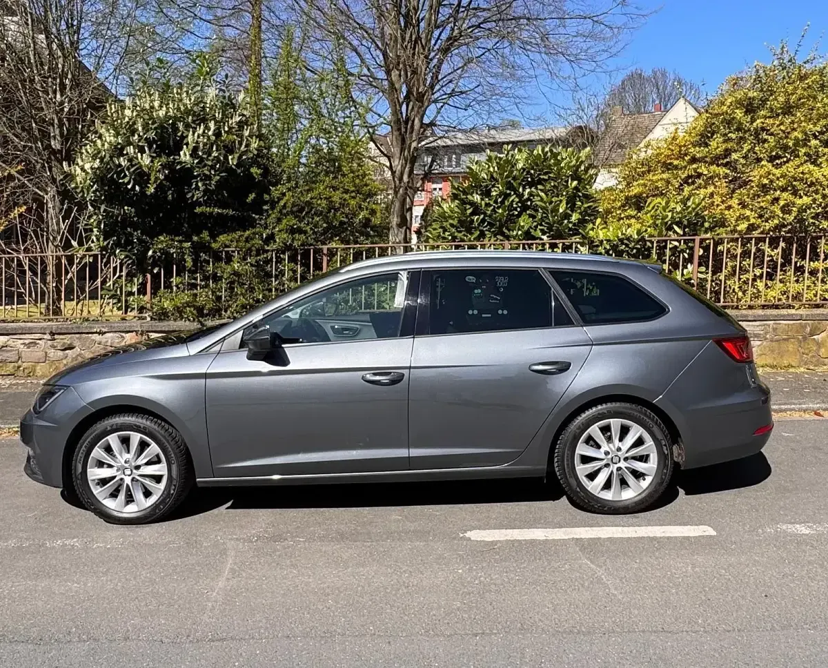 Gebraucht Seat Leon 116 PS (85 kW) 2018 Grau Kombi
