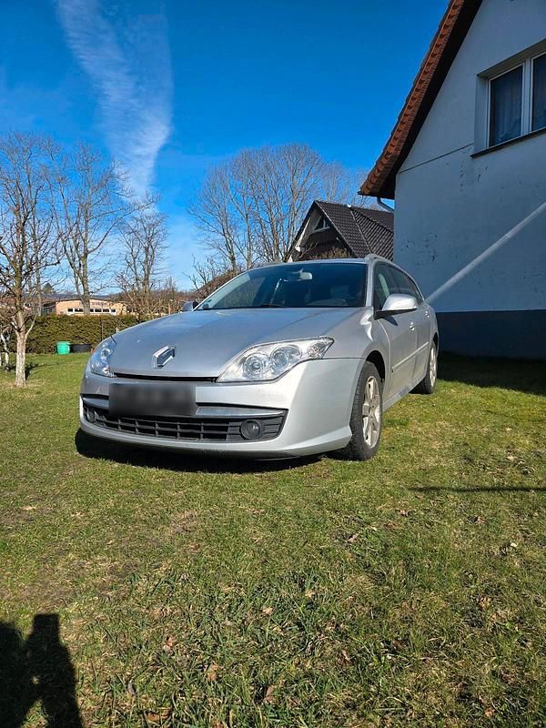 Gebraucht Renault Laguna III 173 PS (127 kW) 2008 Silber Kombi