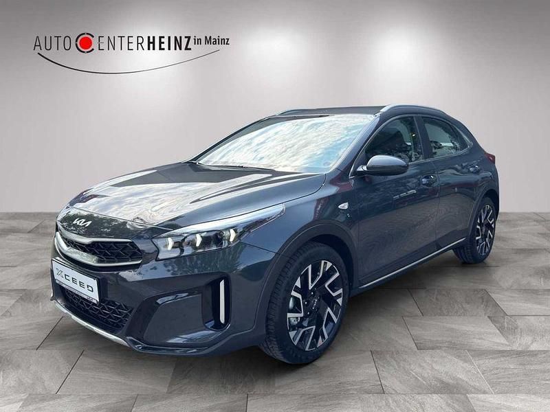 Grau Neu 2025 Kia XCeed Comfort SUV | 25.490 € (Fairer Preis) - Bild 1/4