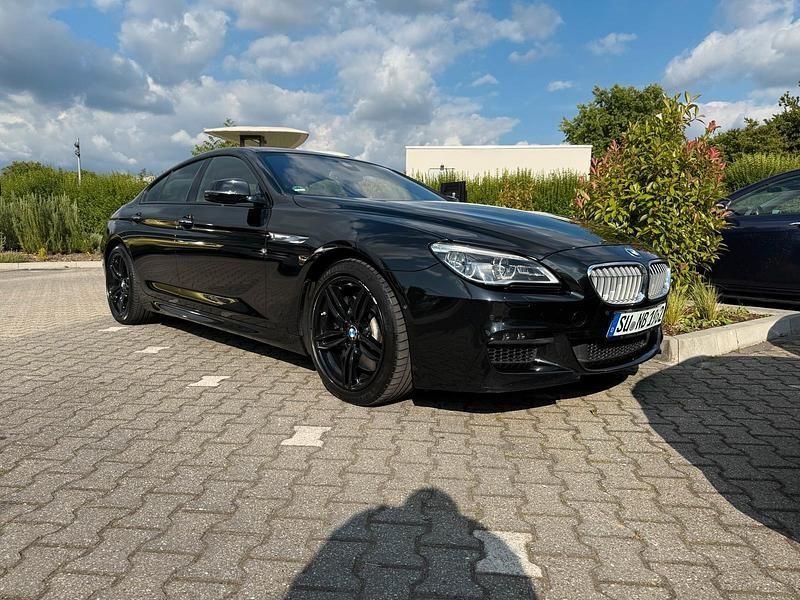Schwarz Gebraucht 2017 BMW 650 Coupé | 23.750 € (Superpreis) - Bild 1/4