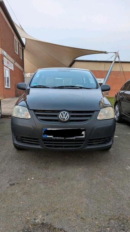 Schwarz Gebraucht 2007 VW Fox Kleinwagen | 700 € (Guter Preis) - Bild 1/4
